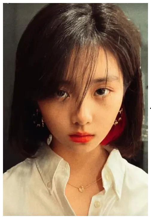 娱乐圈小糊咖吃瓜